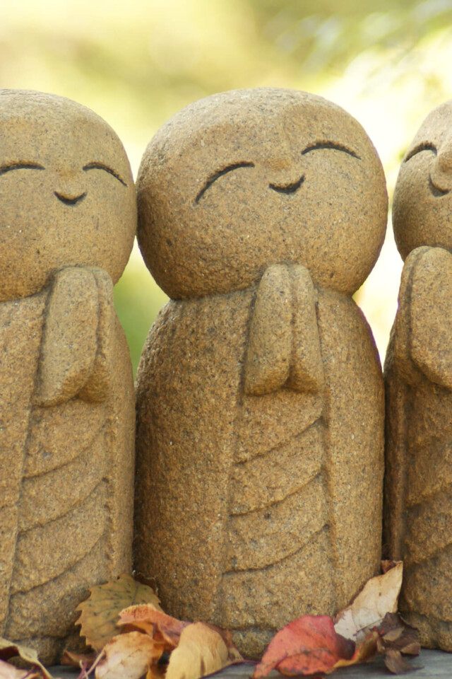 石んこ地蔵シリーズ | 石神彫刻工房-公式ウェブサイト