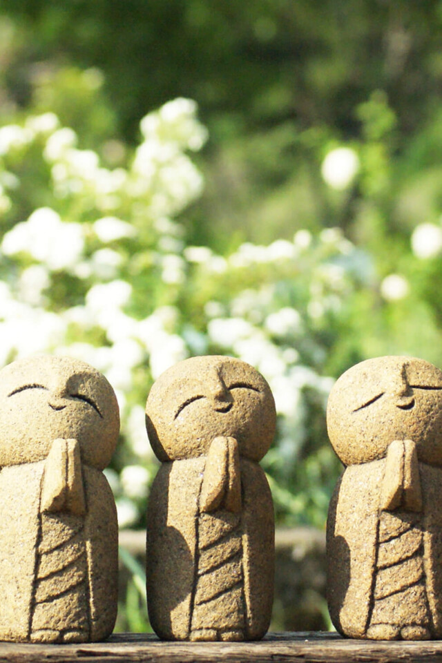 石んこ地蔵シリーズ | 石神彫刻工房-公式ウェブサイト